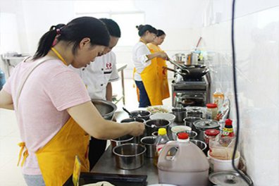 学凉拌菜哪里好，哪里有凉拌菜学？