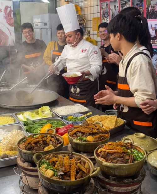 煌旗萝卜牛杂培训现场