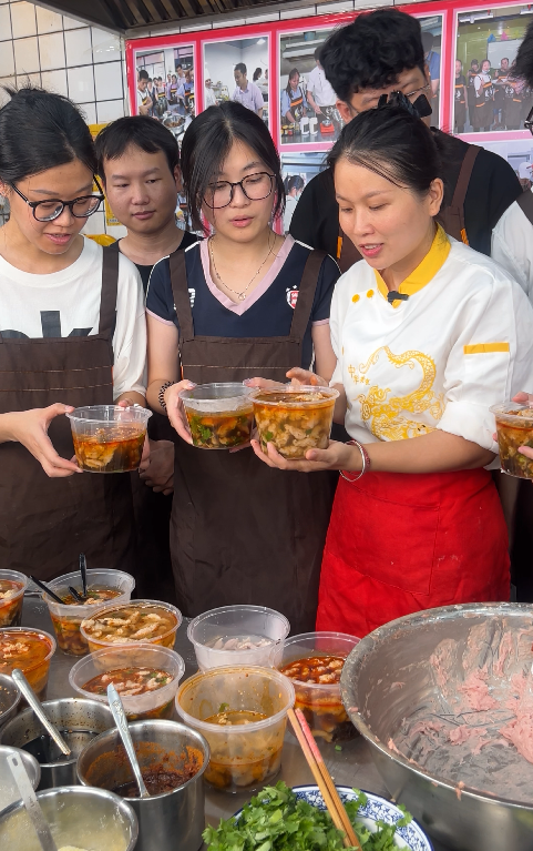 福鼎肉片做好了准备试吃