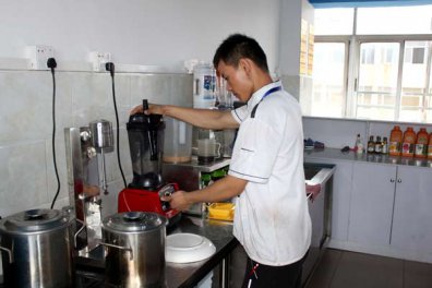 在惠州哪里有学现磨豆浆的地方