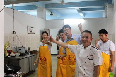 学做麻辣香锅技术要多少钱?