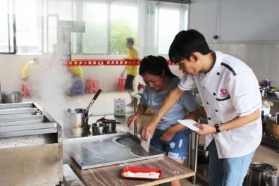 深圳西乡学肠粉哪家好
