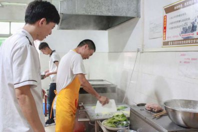 东莞厚街学做肠粉技术哪里好